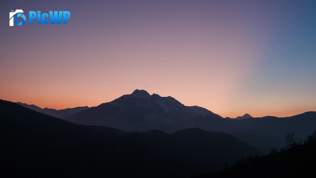 Sunset Mountains Silhouette 4K PC Wallpaper