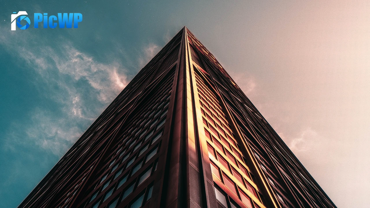 Building Skyscraper 4K PC Wallpaper