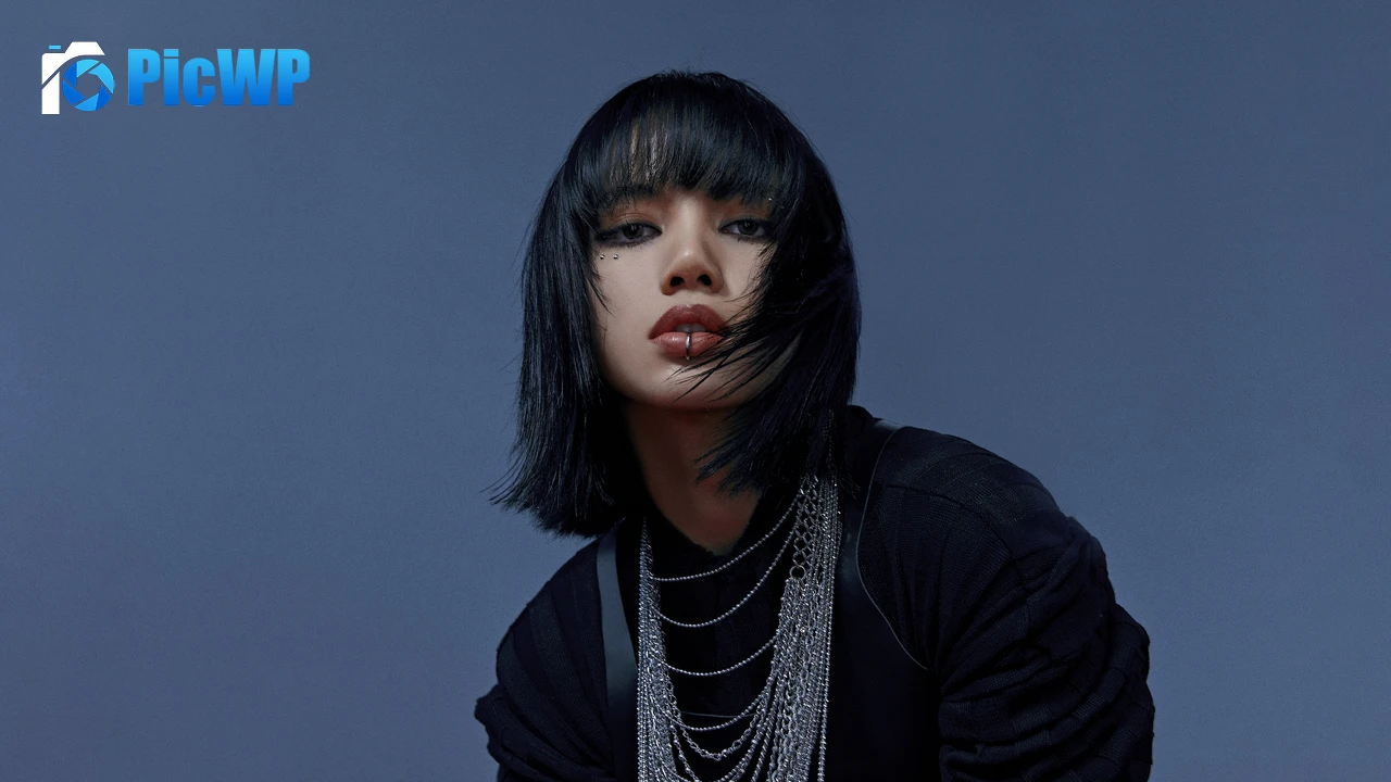 Lisa K-pop 4K PC Wallpaper