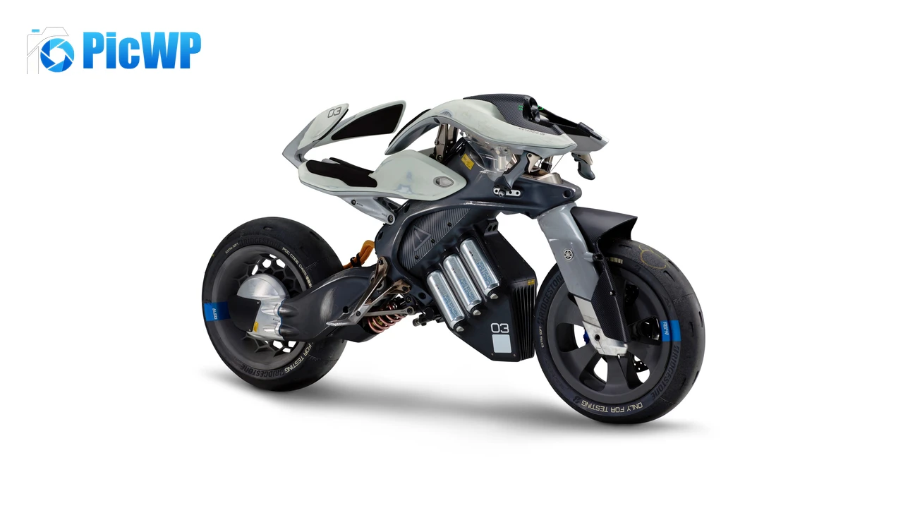 Yamaha MOTOROiD Futuristic 4K PC Wallpaper