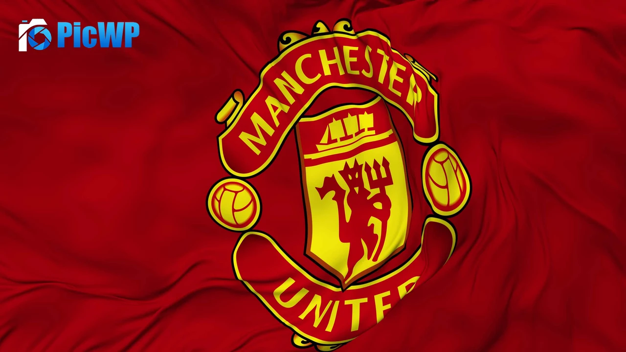Manchester United Flag 4K PC Wallpaper