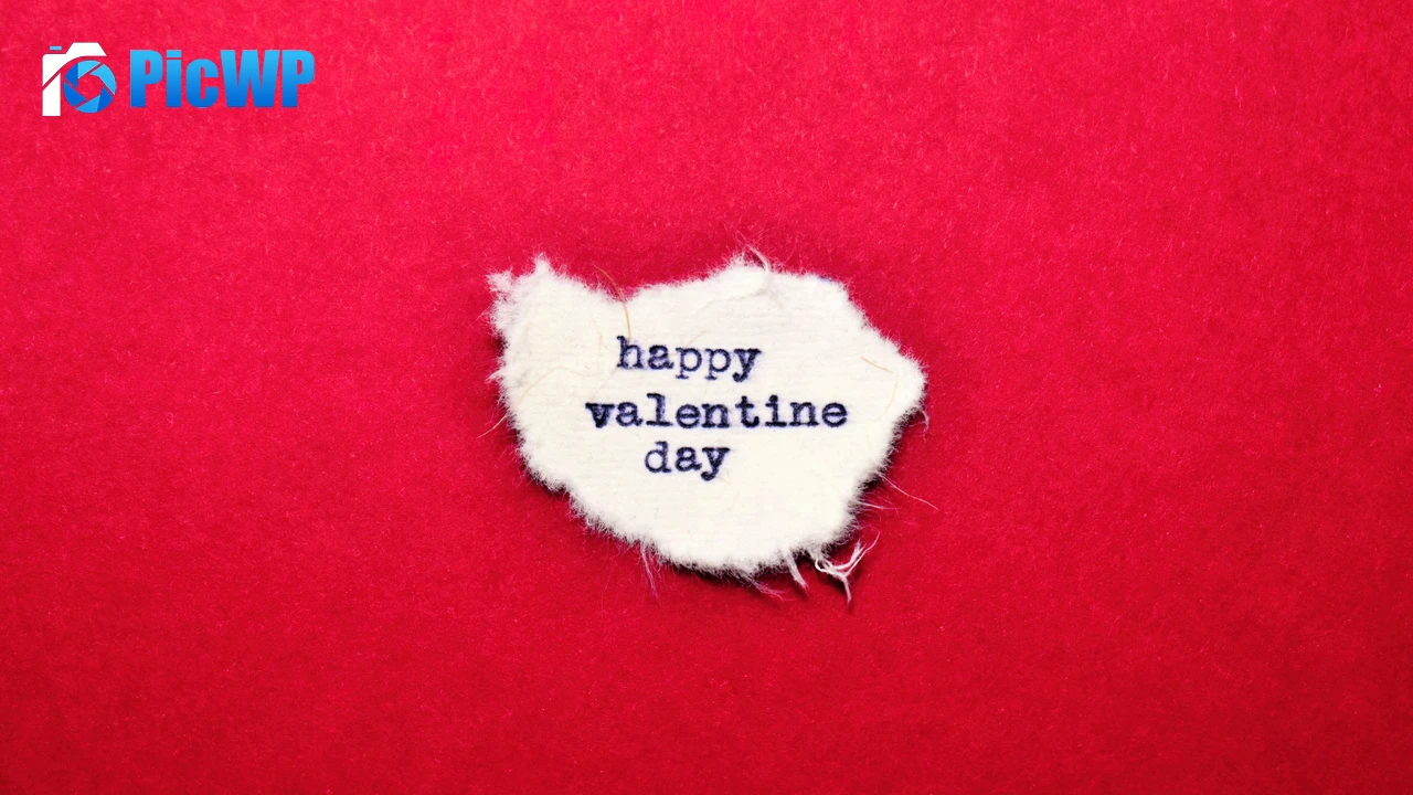 Happy Valentine's Day Paper 4K PC Wallpaper