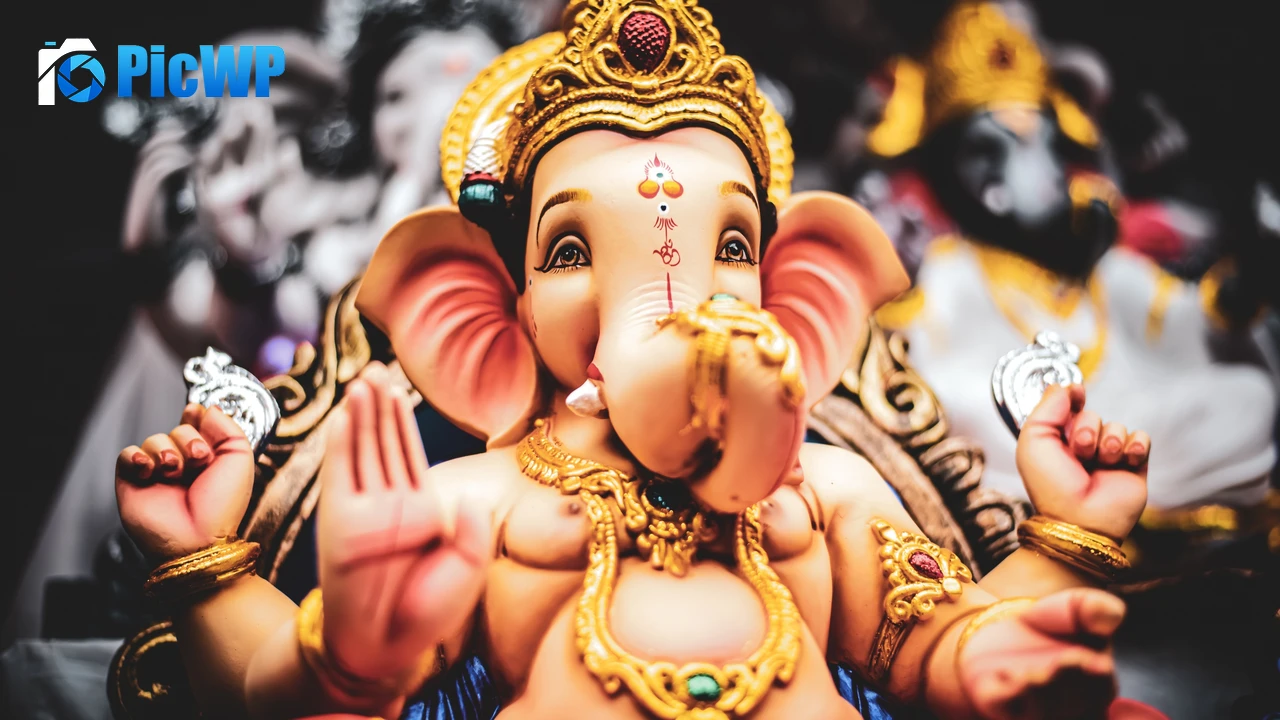 Ganapati Bappa Lord Vinayak 4K PC Wallpaper