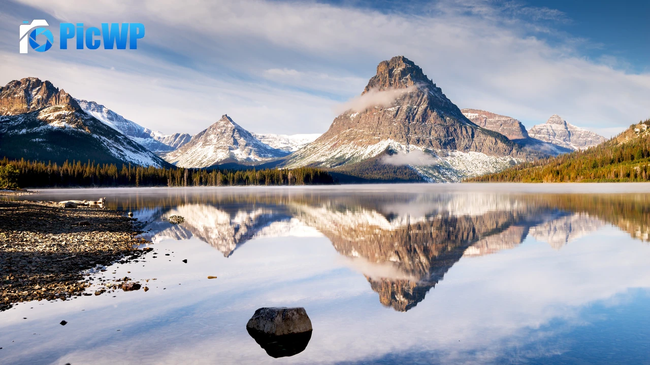 Lake Glacier mountains 4K PC Wallpaper