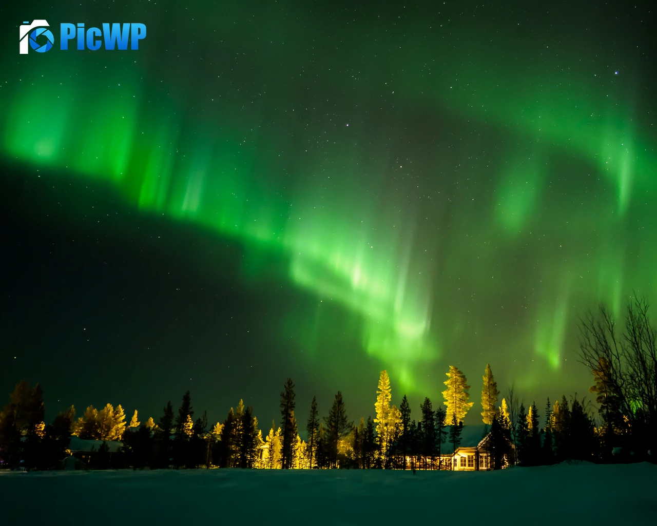 Aurora Borealis Aurora sky 4K PC Wallpaper