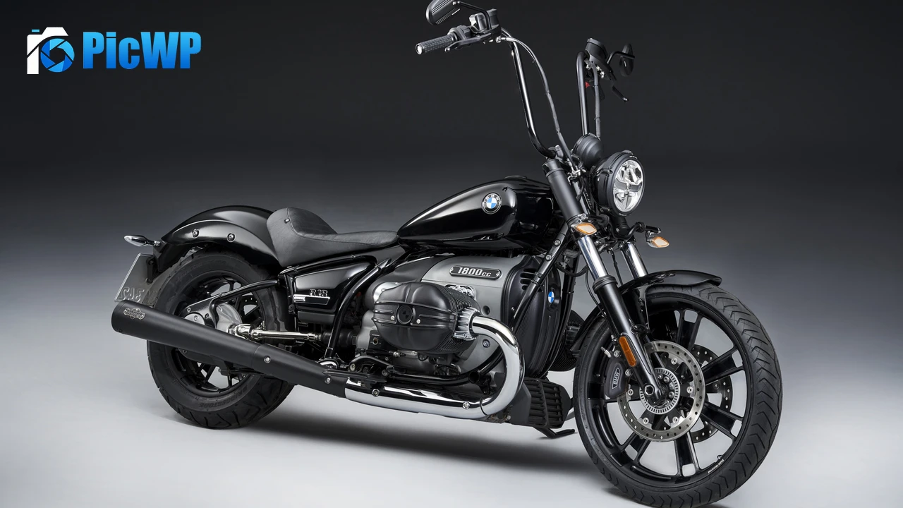 BMW R18 2020 4K PC Wallpaper