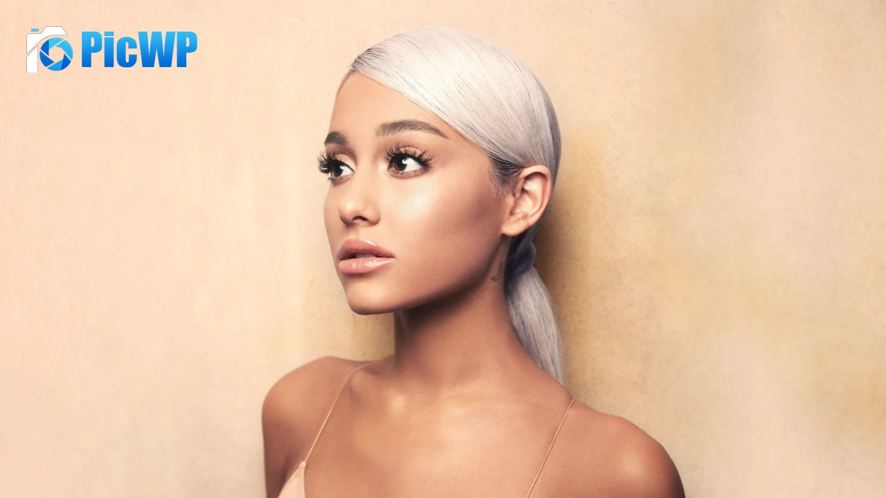 Ariana Grande Closeup 6K PC Wallpaper