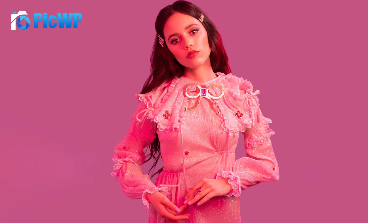 Jenna Ortega Pink 6K PC Wallpaper