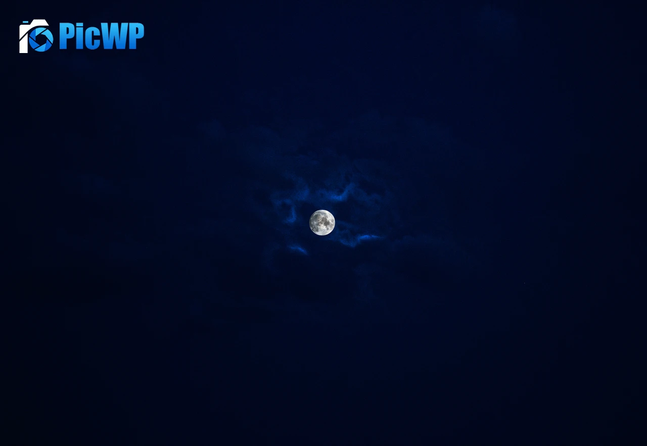 Moon Night 6K PC Wallpaper