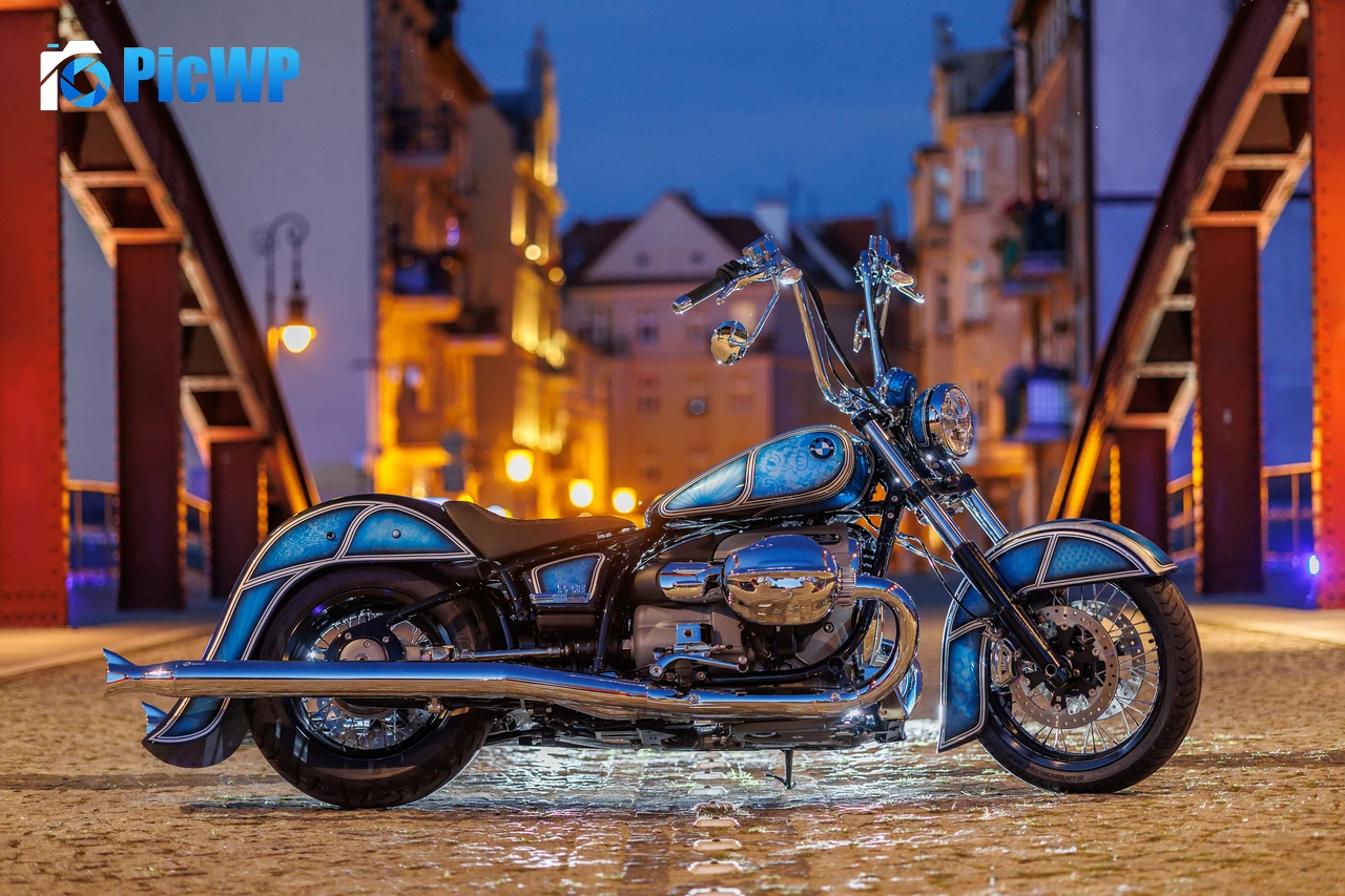 BMW R 18 Speedy Gonzales Custom motorcycle 6K PC Wallpaper