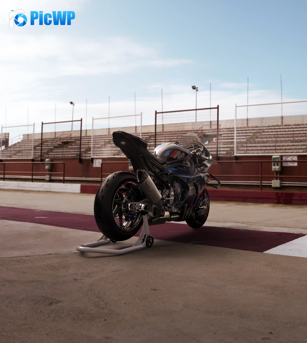 BMW M 1000 RR Motorbike 6K Mobile Wallpaper
