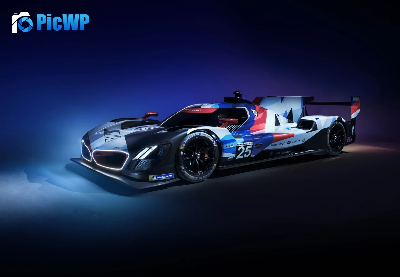 BMW M Hybrid V8 Test cars 8K PC Wallpaper