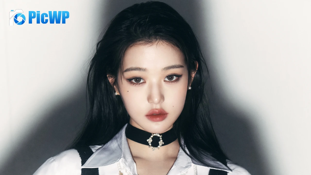Jang Wonyoung (IVE) 8K PC Wallpaper