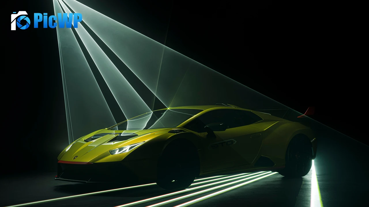 Lamborghini Huracán STO Black background 8K PC Wallpaper