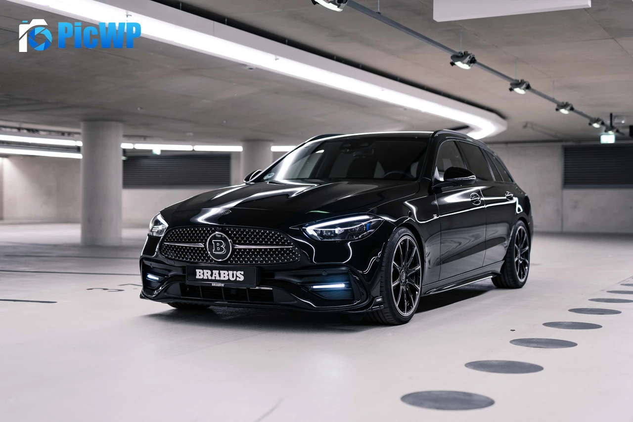 Brabus D30 Estate Mercedes-Benz C-Class 6K PC Wallpaper