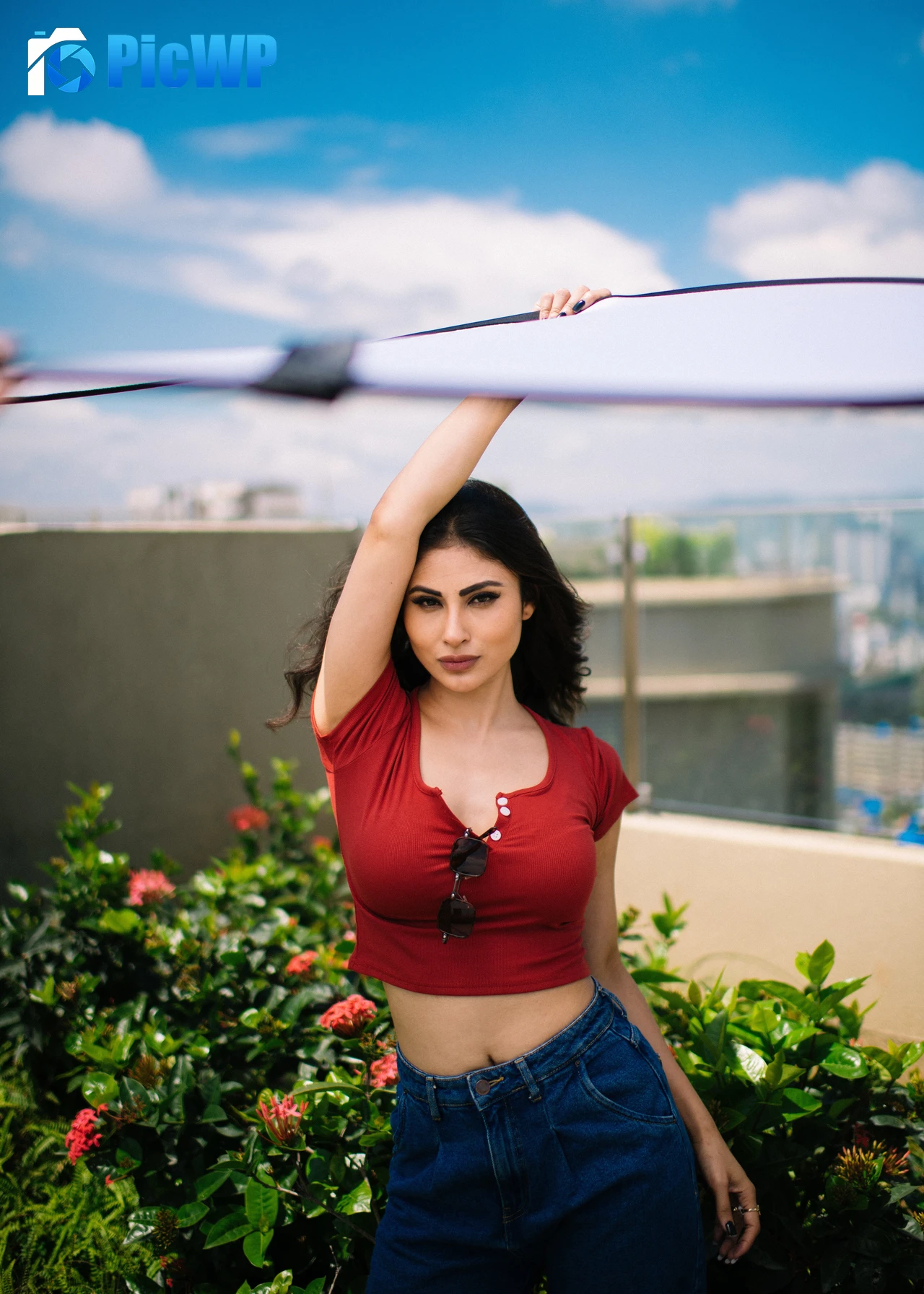 Mouni Roy 8K Mobile Wallpaper