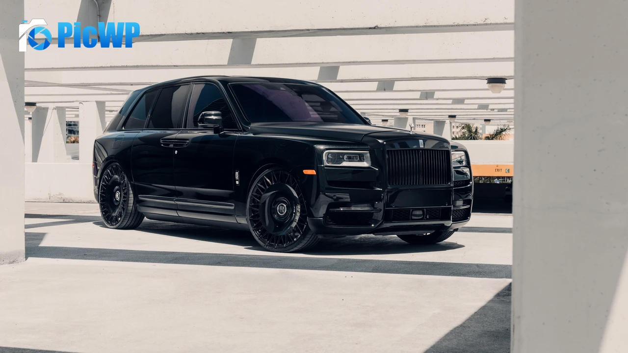 Rolls-Royce Cullinan Black cars 8K PC Wallpaper