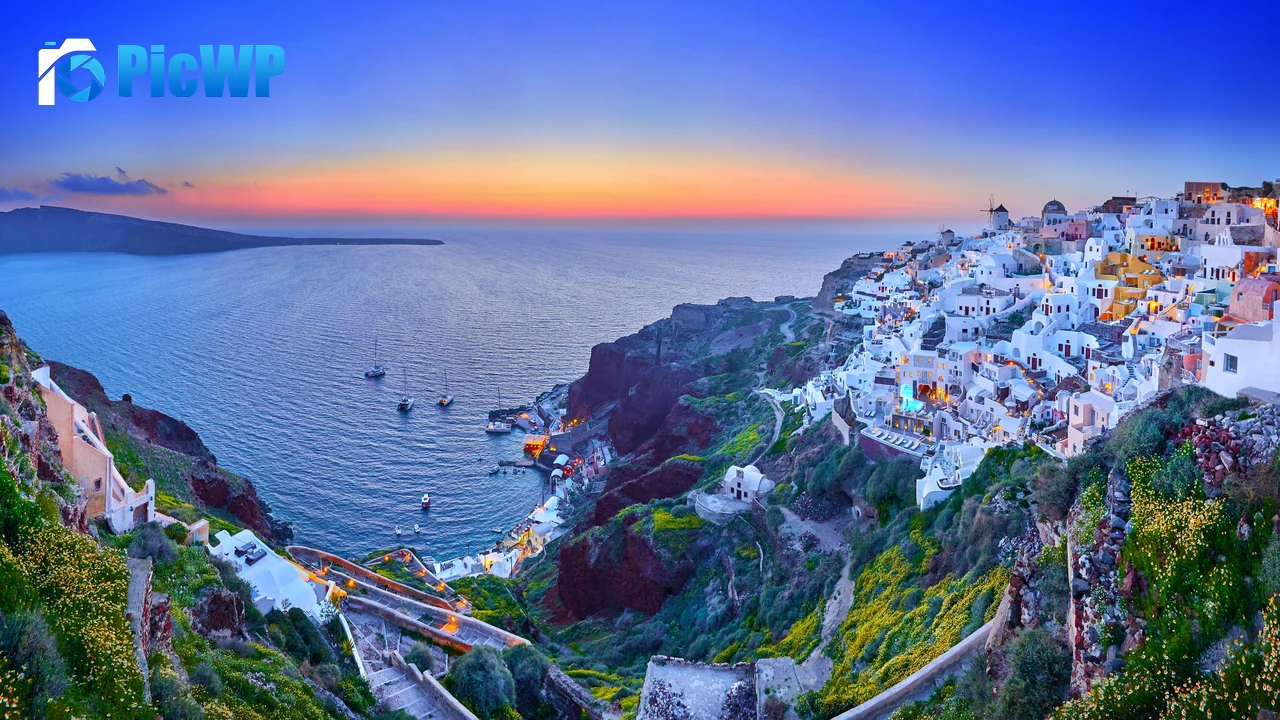 Santorini Island Thira 9K PC Wallpaper