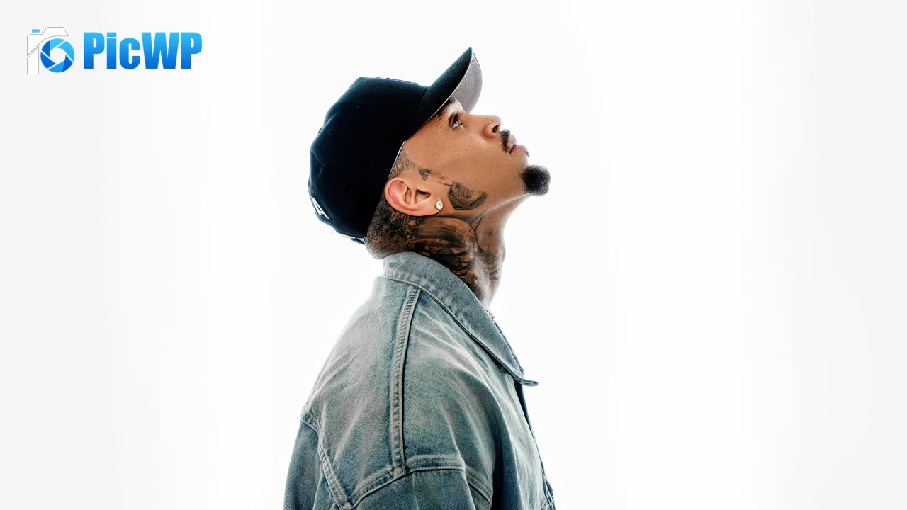 Chris Brown American singer 6K PC Wallpaper