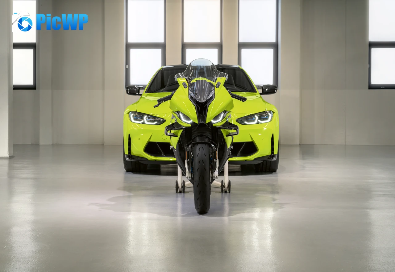 BMW M 1000 RR BMW M4 8K PC Wallpaper