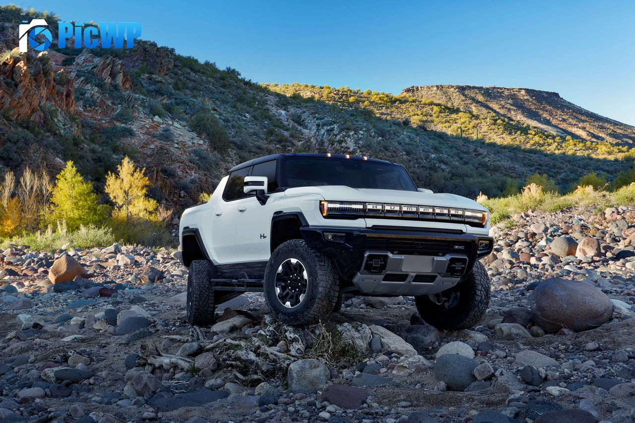 GMC Hummer EV 2022 6K PC Wallpaper