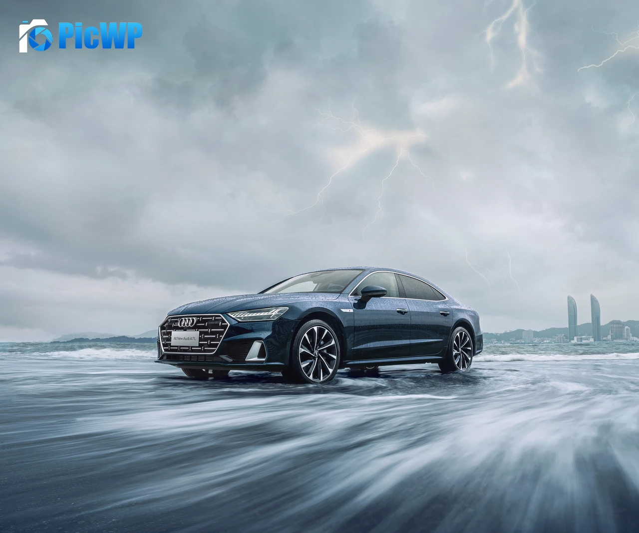 Audi A7L 55 TFSI quattro S line Luxury Sedan 5K PC Wallpaper