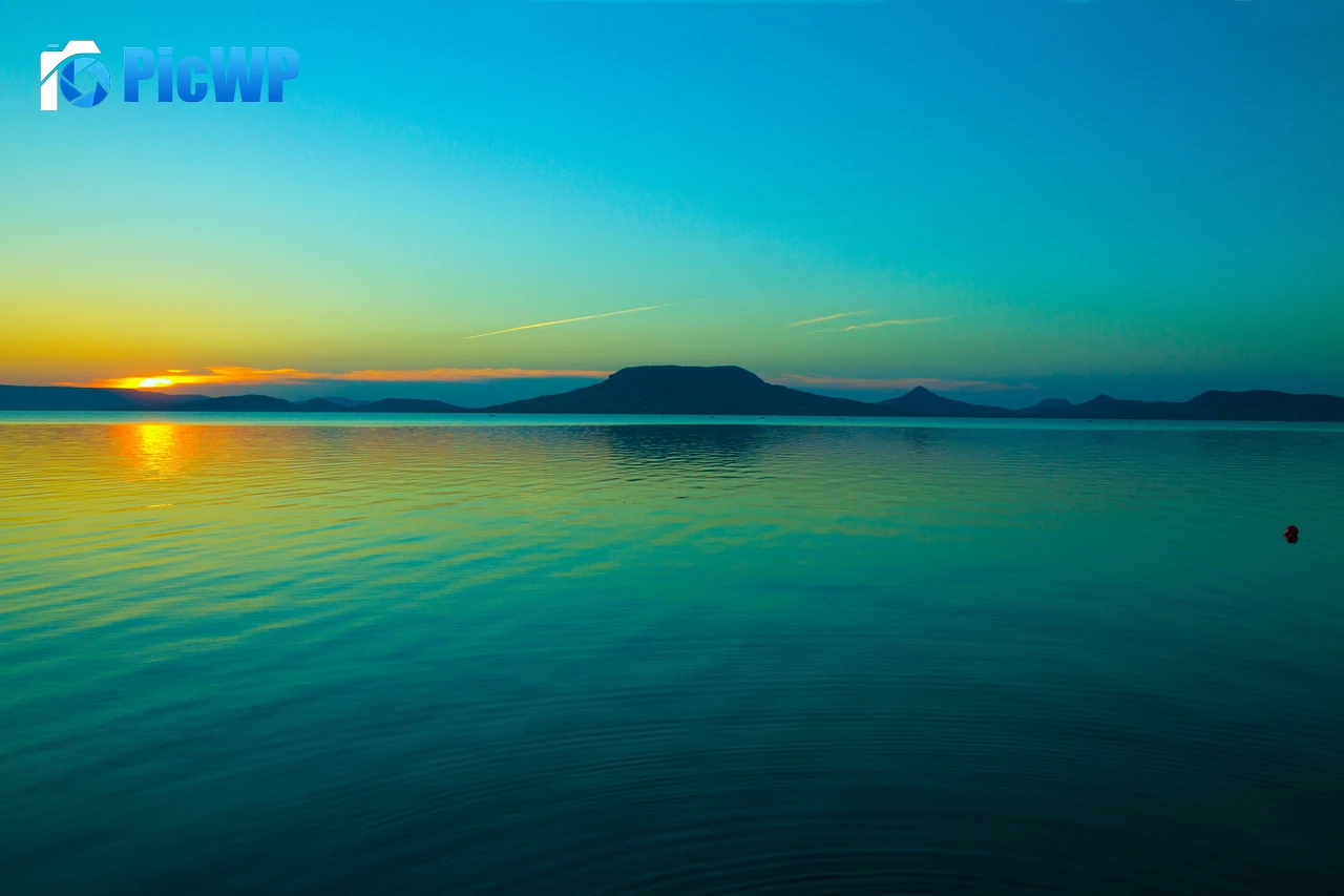Lake Balaton Hungary 6K PC Wallpaper