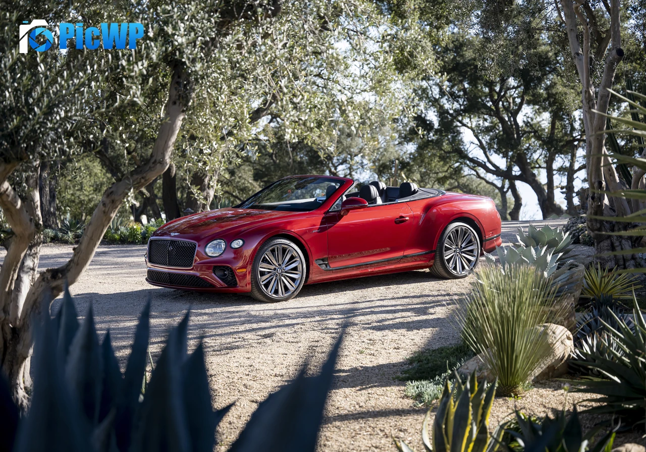 Bentley Continental GT Speed 8K PC Wallpaper