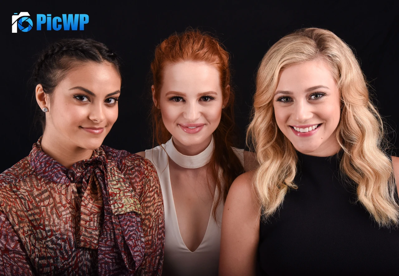 Camila Mendes Madelaine Petsch 7K PC Wallpaper