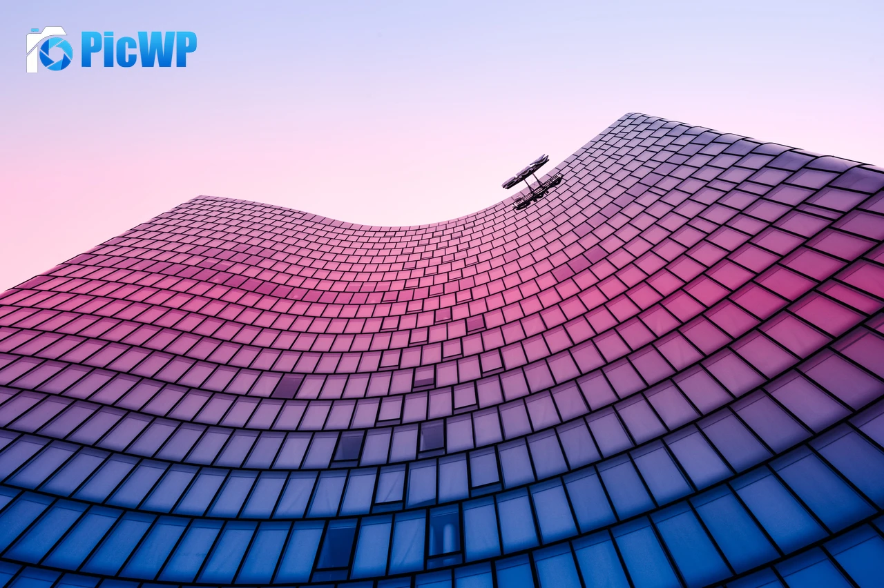 Office Tower OMV Company 7K PC Wallpaper