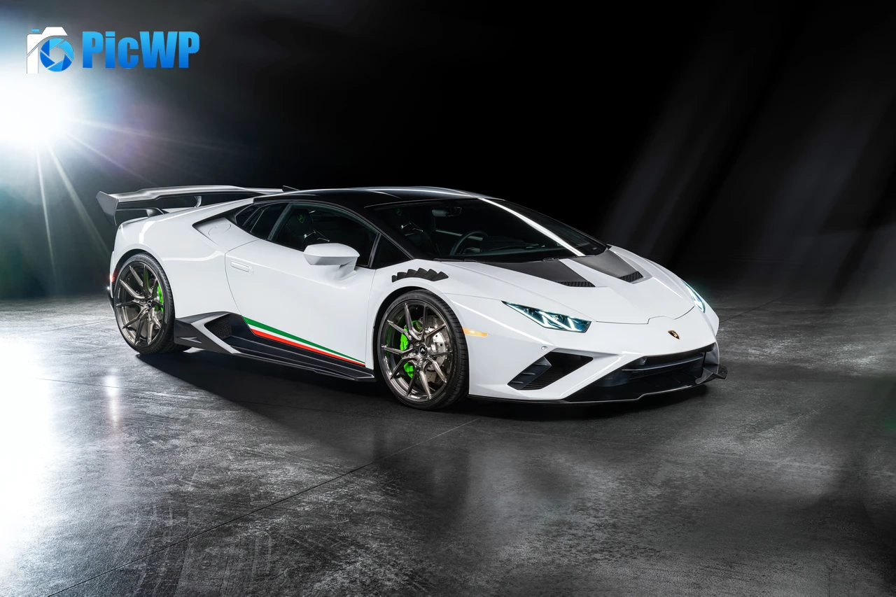 Vorsteiner Lamborghini Huracán EVO RWD Monza 8K PC Wallpaper