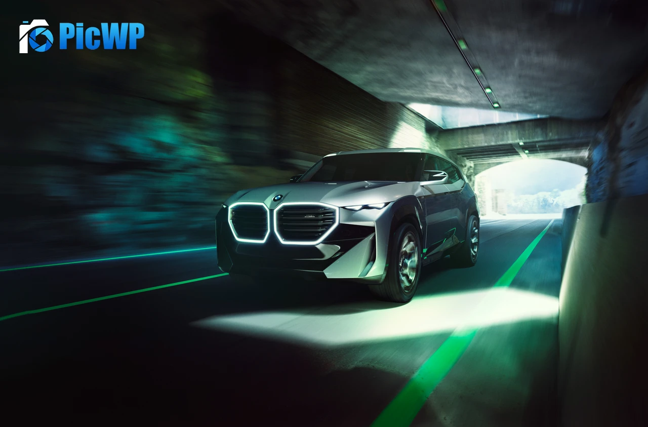 BMW Concept XM Plug-in Hybrid SUV 9K PC Wallpaper