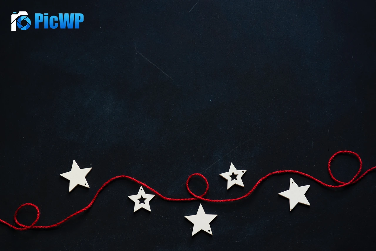 Preppy Christmas Decor 7K PC Wallpaper