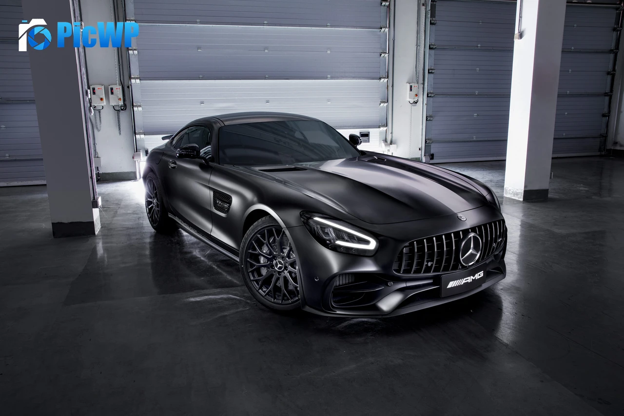 Mercedes-AMG GT Night Edition 4K PC Wallpaper