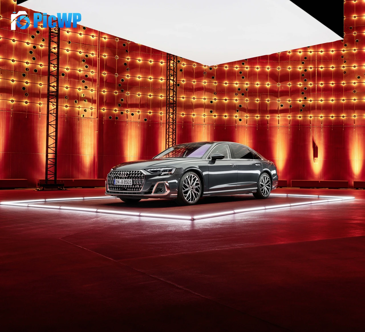 Audi A8 L 60 TFSI quattro 2021 8K PC Wallpaper