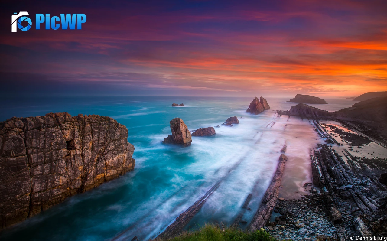 Playa De Portio Spain 6K PC Wallpaper