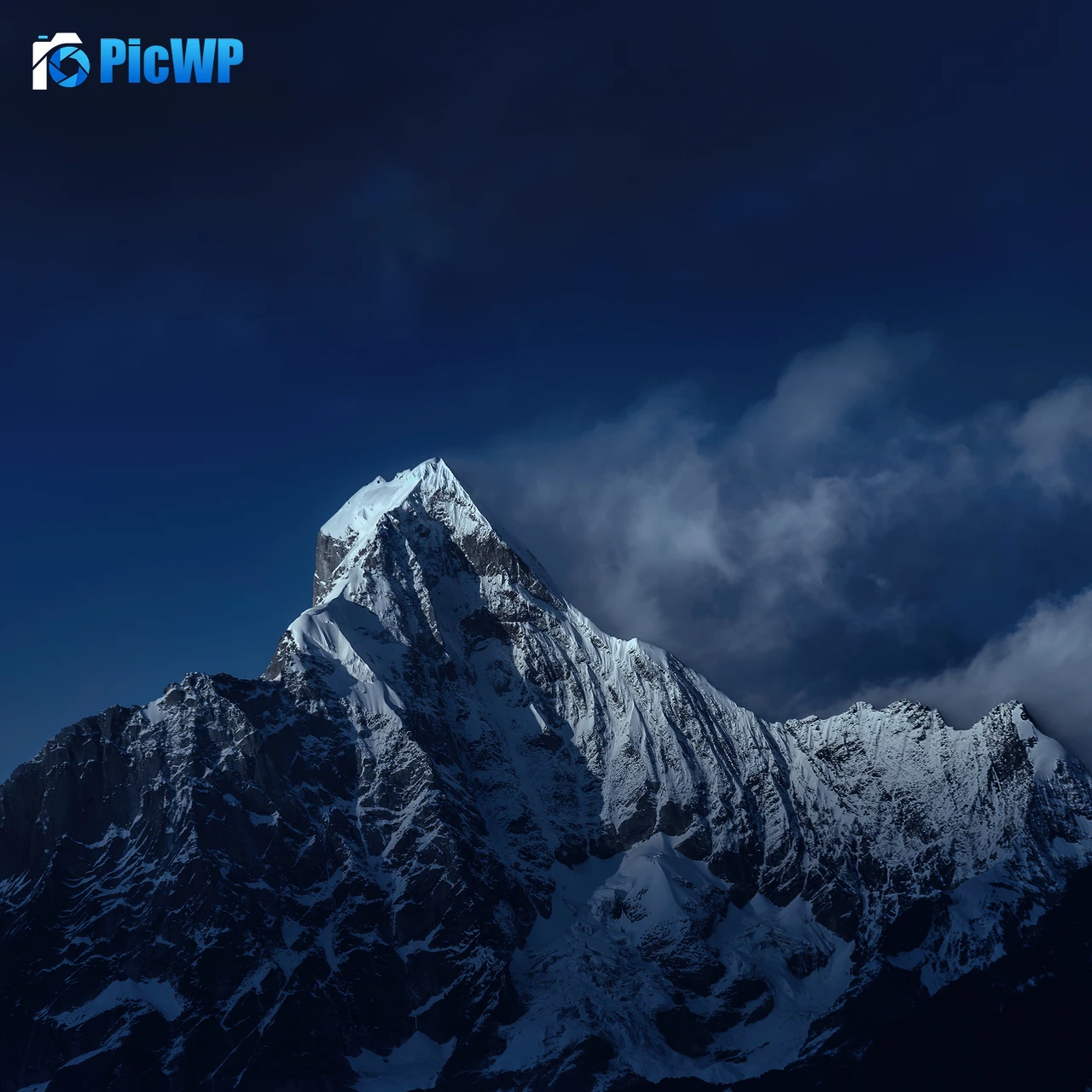 Mount Siguniang Peak 4K Fold Wallpaper