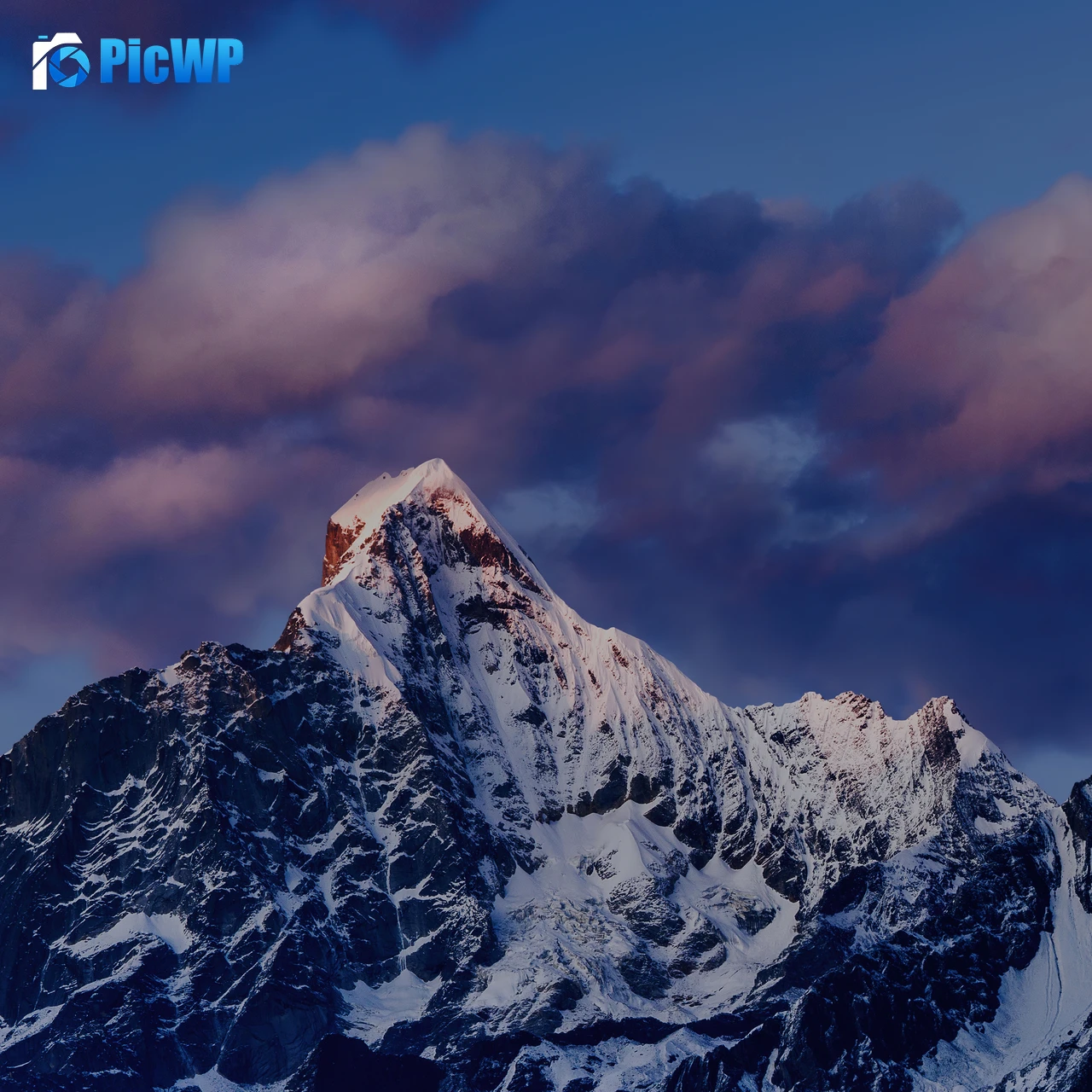 Mount Siguniang Aesthetic 4K Fold Wallpaper