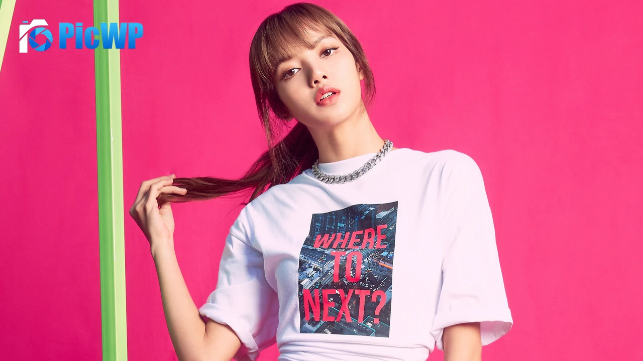 Lisa Pink background 5K PC Wallpaper