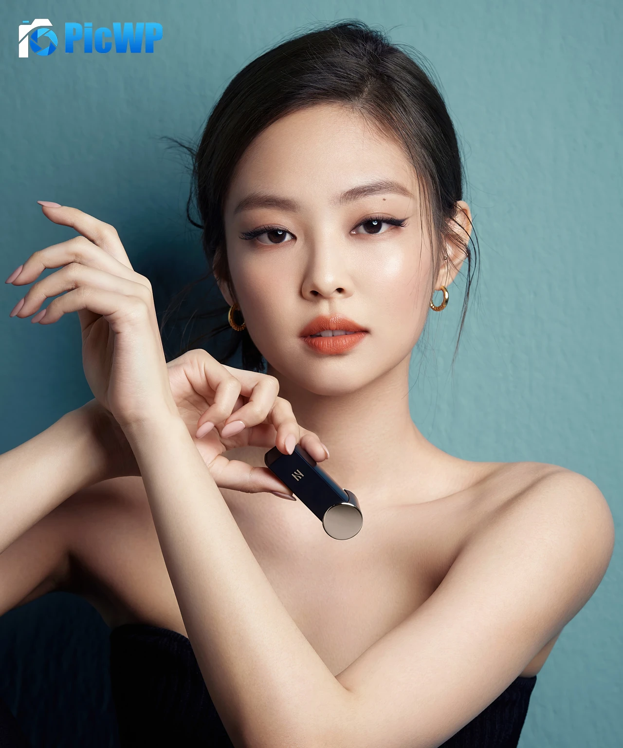 Jennie Portrait 5K Mobile Wallpaper
