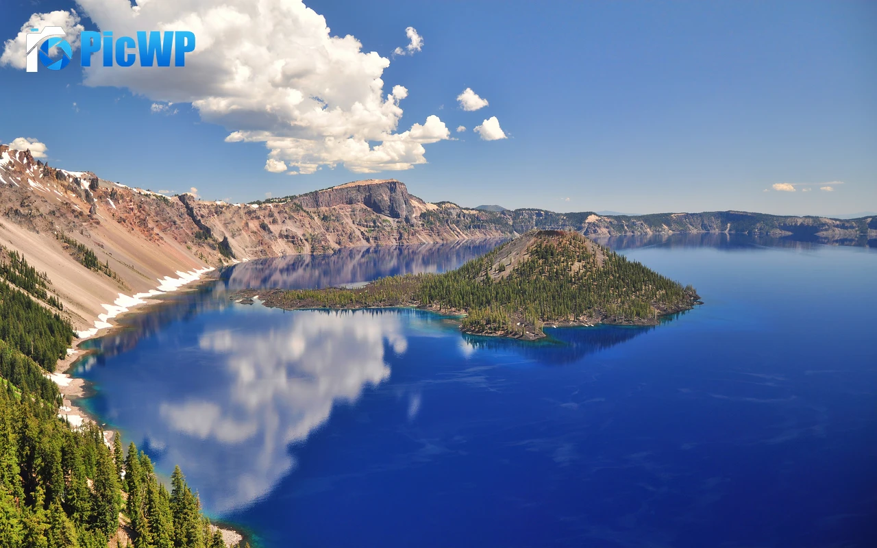 Crater Lake Oregon 4K PC Wallpaper