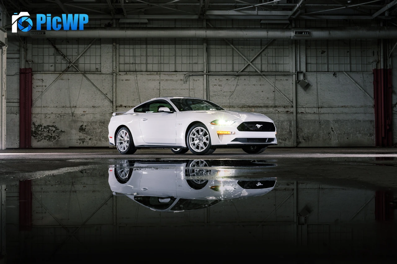 Ford Mustang GT Ice White Appearance Package 6K PC Wallpaper