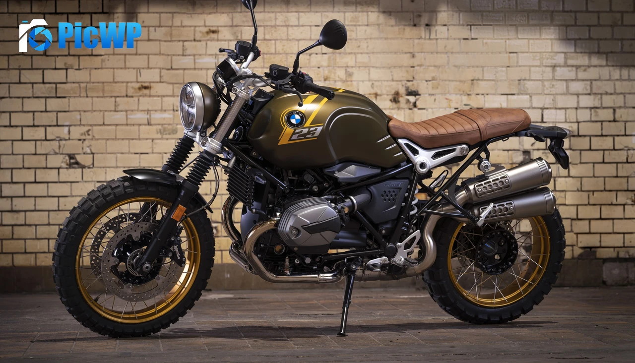 BMW Motorrad R nineT Scrambler 2021 6K PC Wallpaper