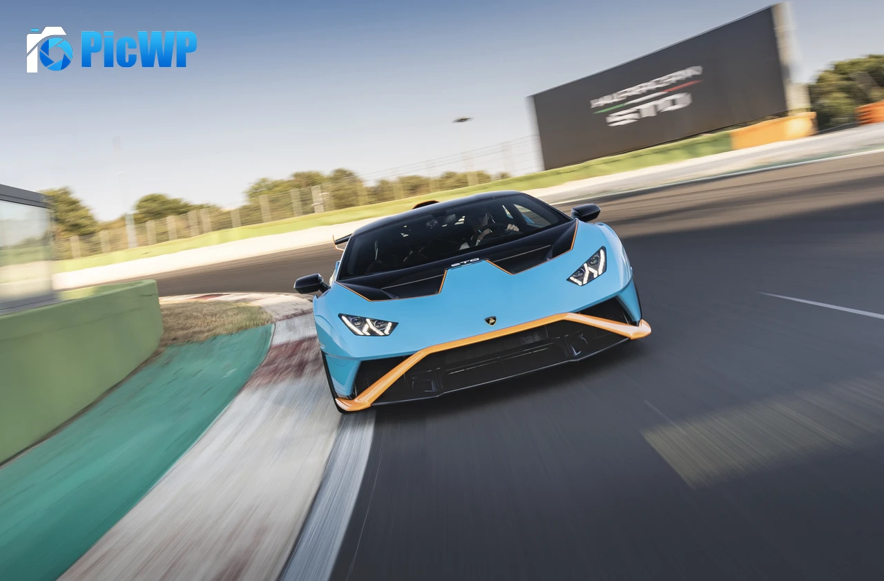 Lamborghini Huracán STO Racing car 6K PC Wallpaper