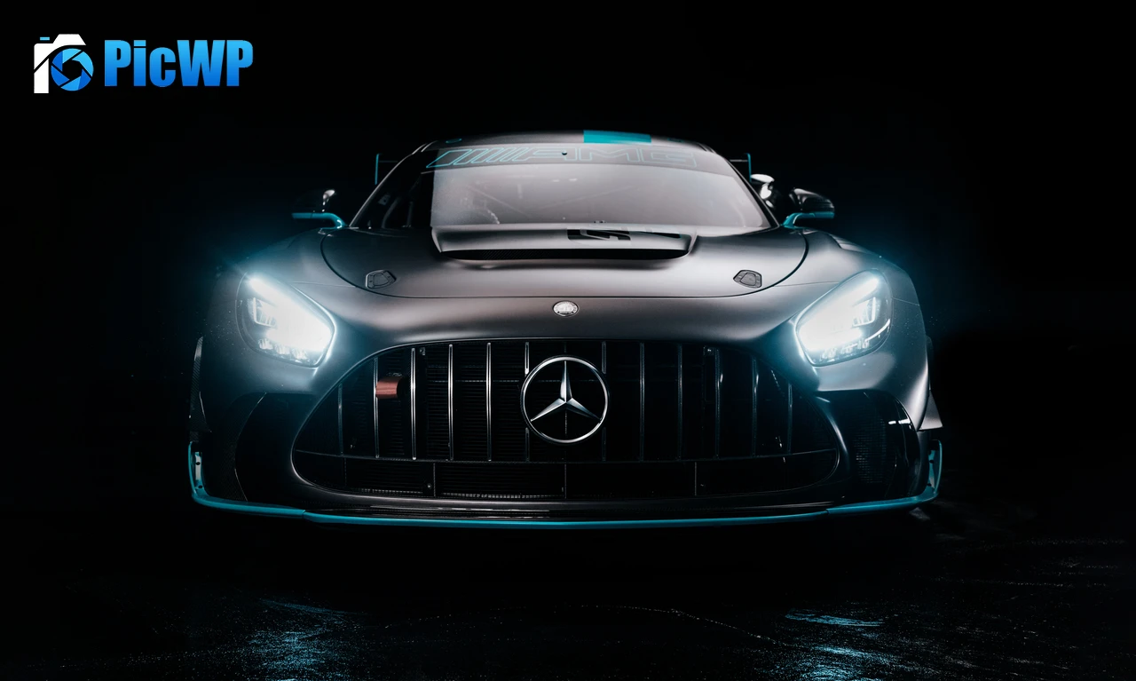 Mercedes-AMG GT2 PRO Race cars 7K PC Wallpaper
