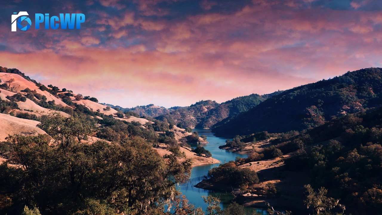 Sunset Valley 6K PC Wallpaper
