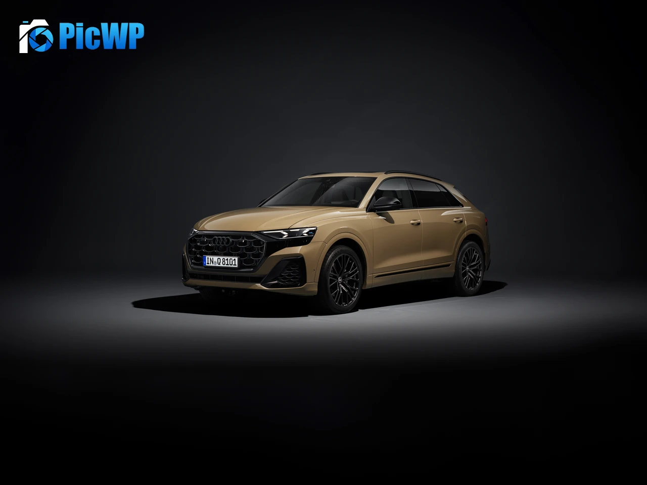 Audi Q8 55 TFSI quattro 2023 6K PC Wallpaper