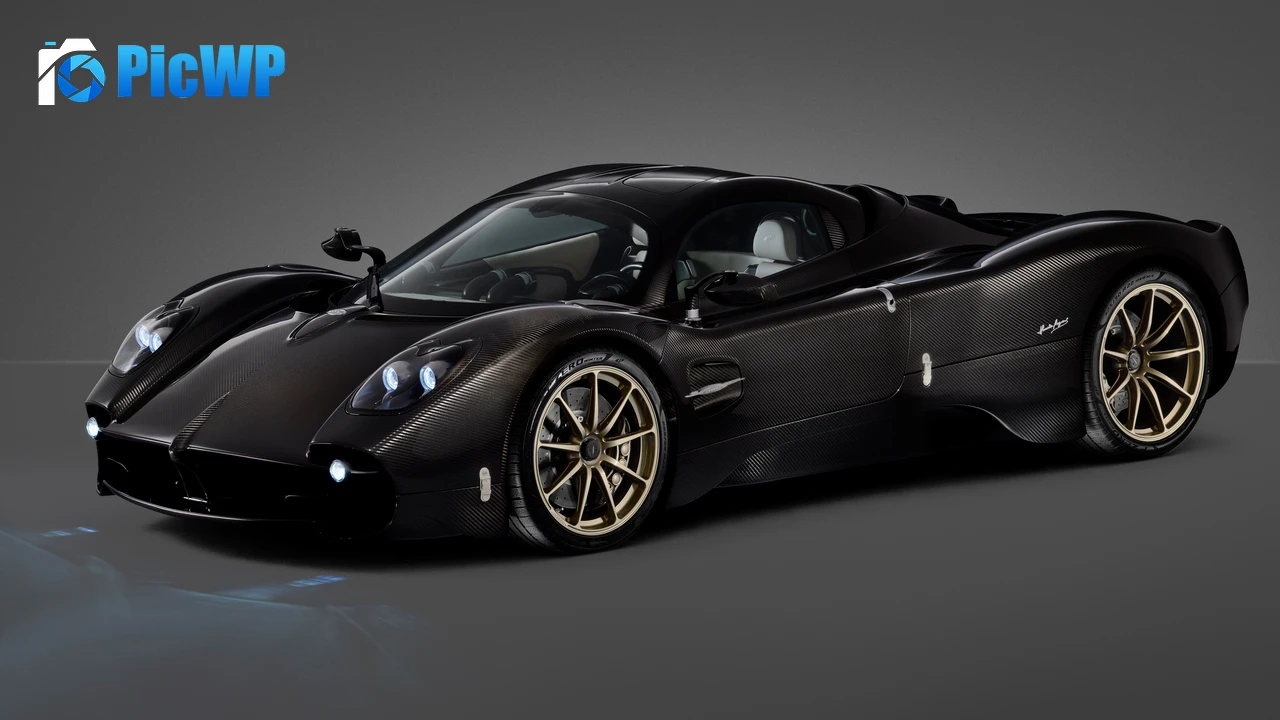 Carbon Fiber Pagani Utopia 8K PC Wallpaper