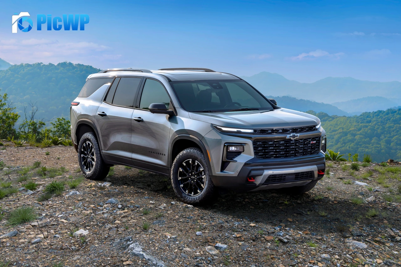 Chevrolet Traverse Z71 2024 6K PC Wallpaper