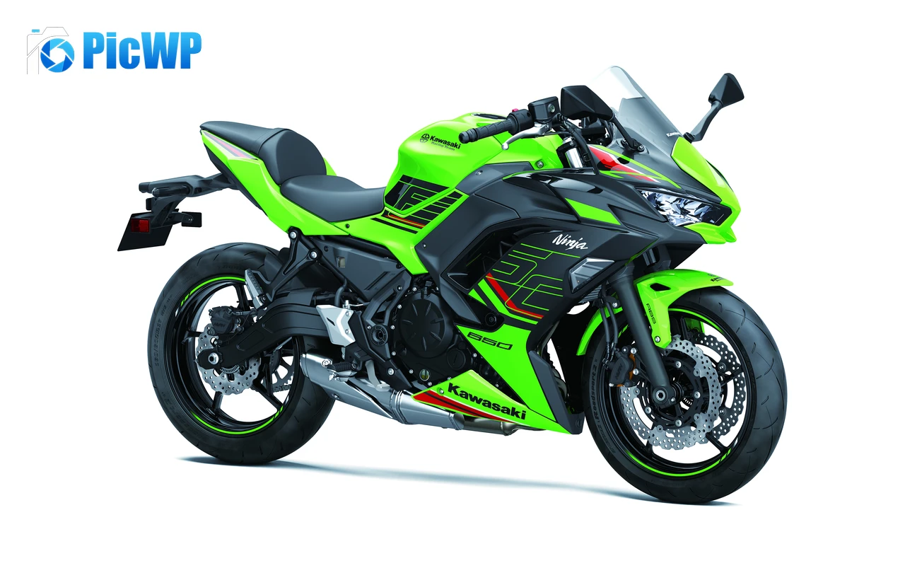 Modenas Kawasaki Ninja 650 6K PC Wallpaper